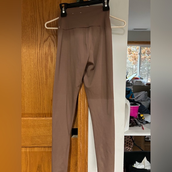 SO Chocolate Brown Leggings - Picture 4 of 5